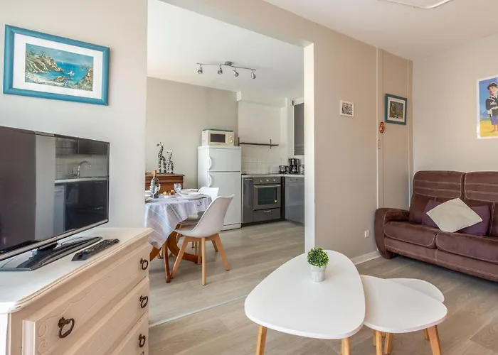 Le Maxime-2 By Interhome Apartman