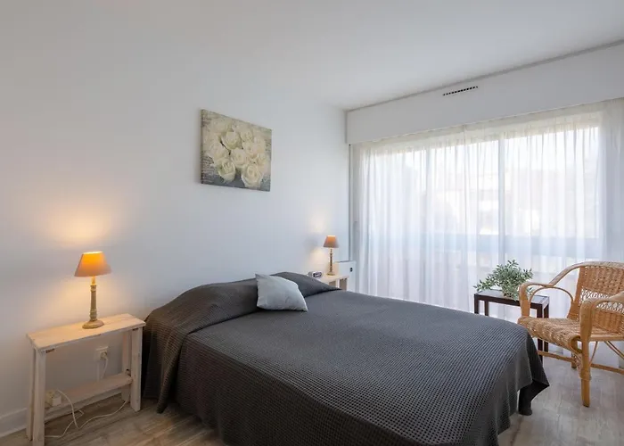 Le Maxime-2 By Interhome Sainte-Maxime